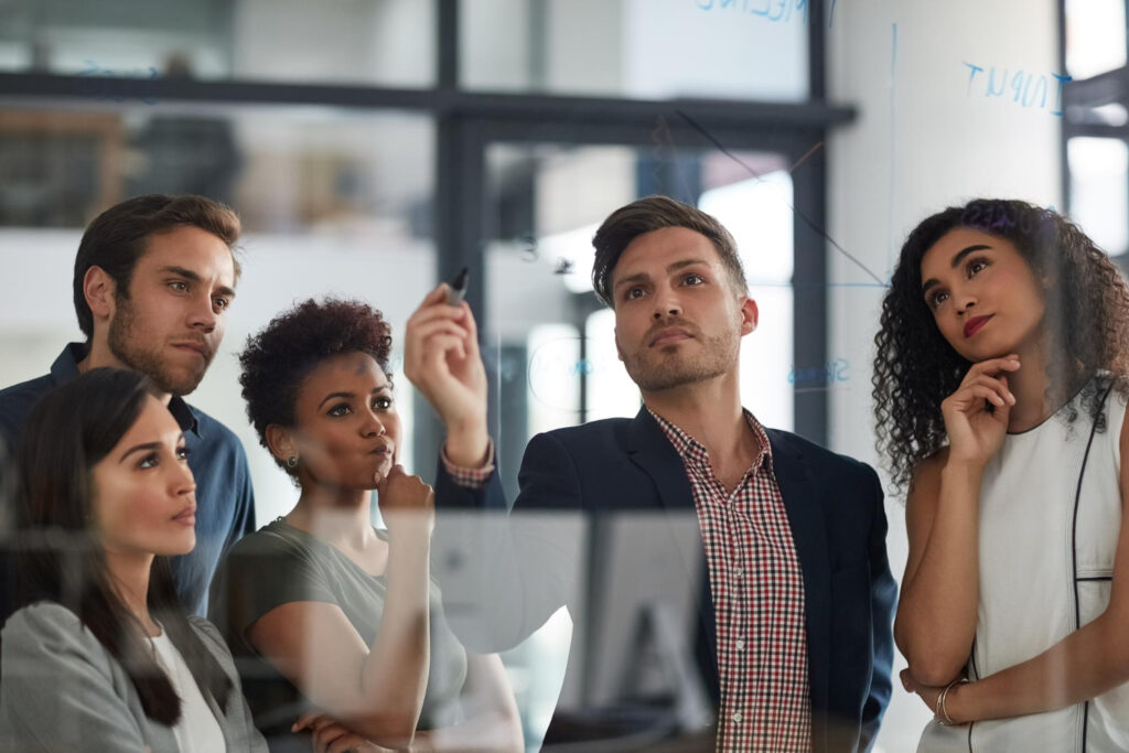 Cómo formar equipos que prosperan ante el cambio